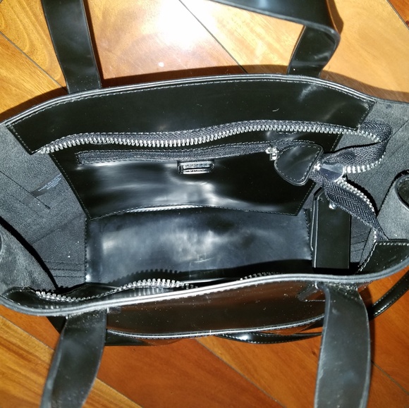 Guess Handbag - Picture 3 of 4
